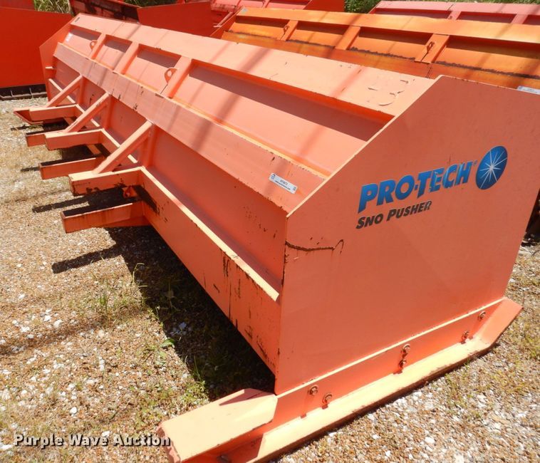 image for item KF9673 Pro Tech SP16L  wheel loader snow pusher