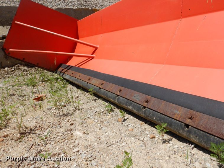 image for item KF9676 Wheel loader snow pusher