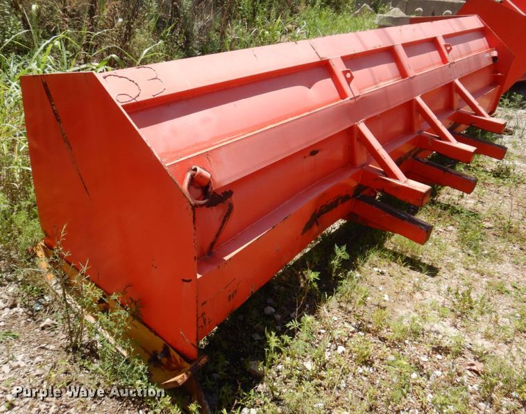 image for item KF9677 Wheel loader snow pusher