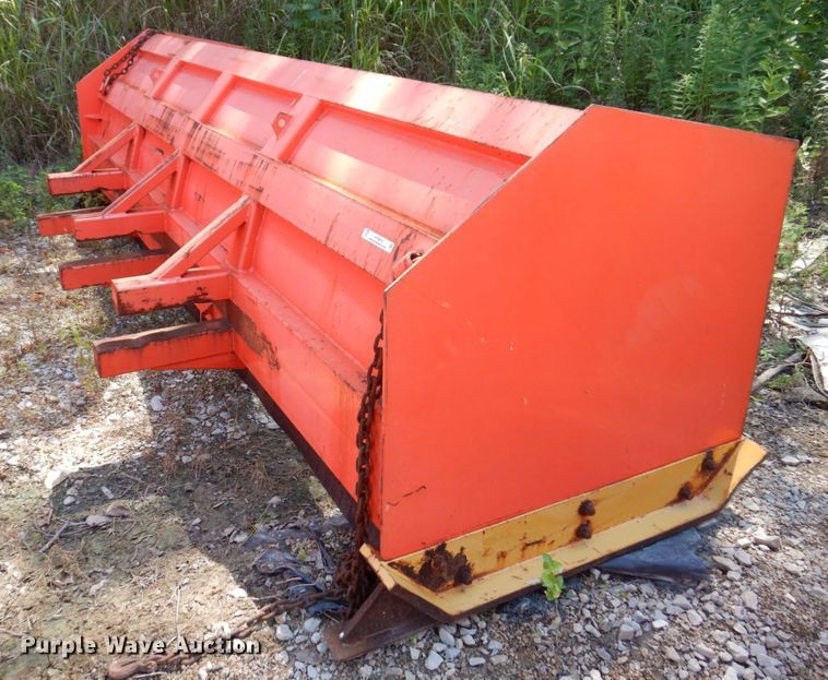 image for item KF9678 Wheel loader snow pusher