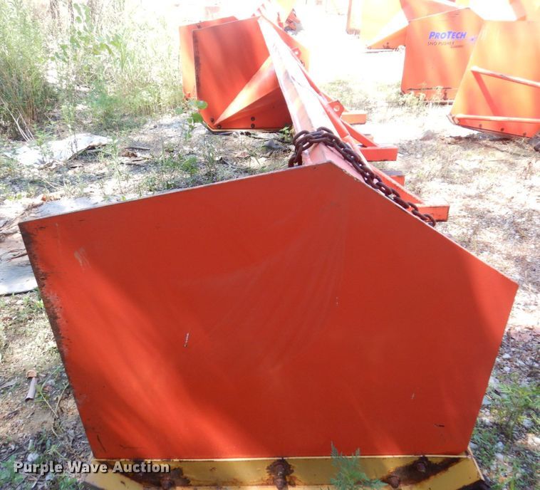 image for item KF9678 Wheel loader snow pusher