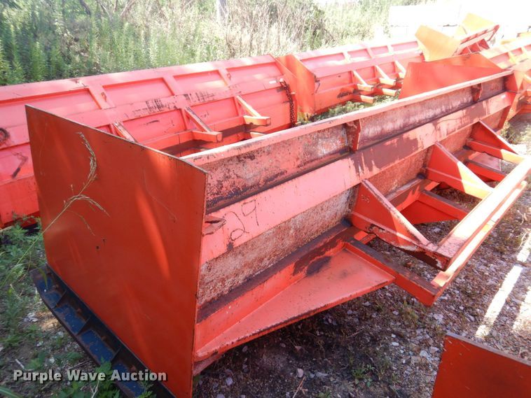 image for item KF9679 Wheel loader snow pusher