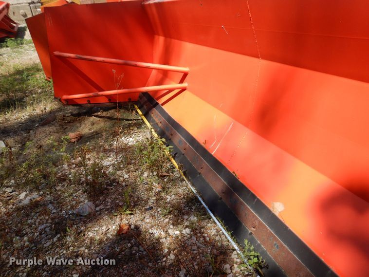 image for item KF9679 Wheel loader snow pusher