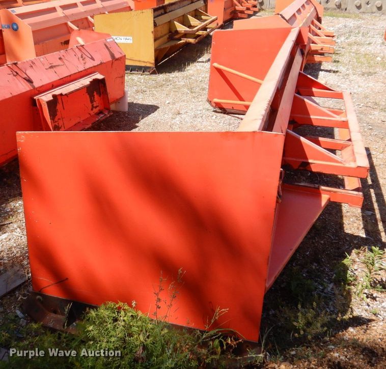 image for item KF9682 Wheel loader snow pusher