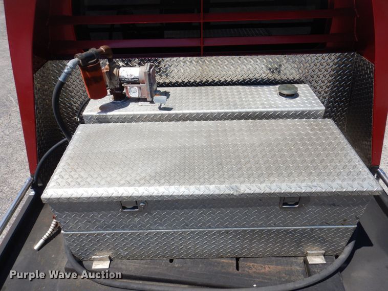 image for item KF9690 2005 GMC C7500  Crew Cab flatbed truck