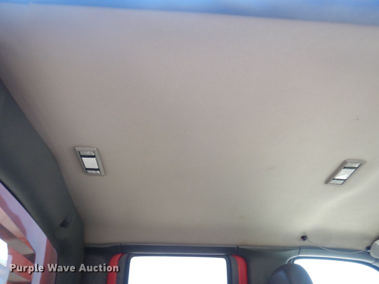 image for item KF9690 2005 GMC C7500  Crew Cab flatbed truck