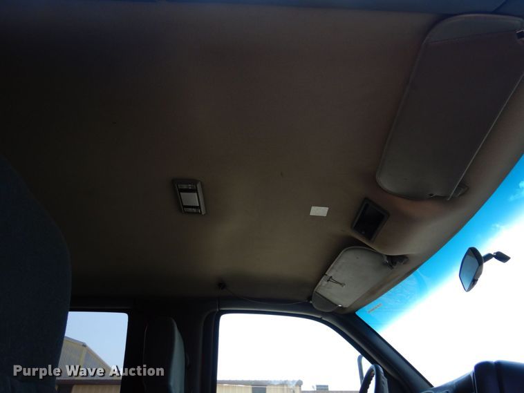 image for item KF9690 2005 GMC C7500  Crew Cab flatbed truck