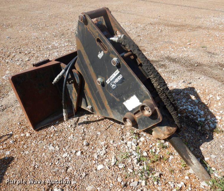 image for item KF9695 John Deere HB100  skid steer breaker