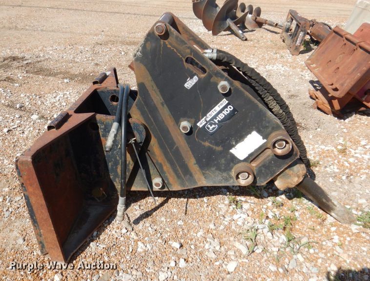 image for item KF9695 John Deere HB100  skid steer breaker