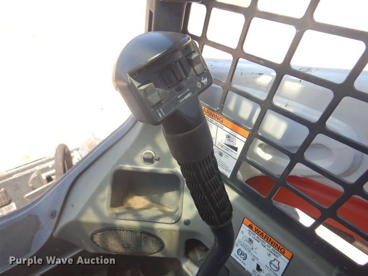 image for item KI9353 2016 Bobcat S510  skid steer loader