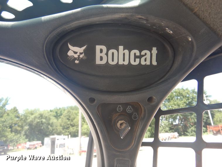 image for item KI9353 2016 Bobcat S510  skid steer loader