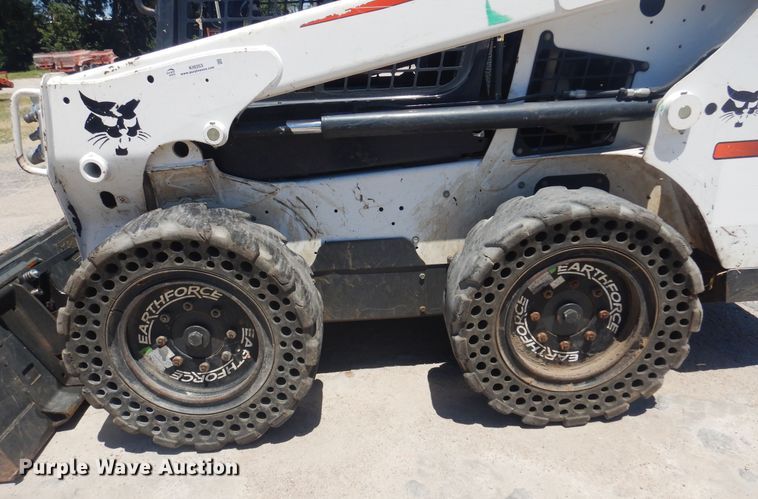 image for item KI9353 2016 Bobcat S510  skid steer loader