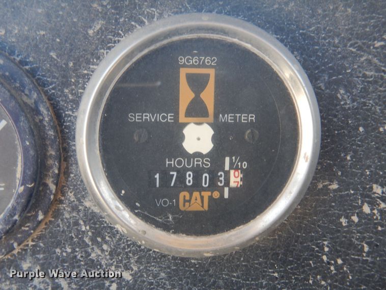 image for item KI9362 1986 Oshkosh  ready mix truck