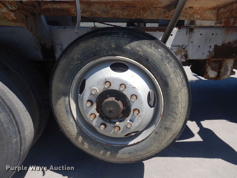 image for item KI9362 1986 Oshkosh  ready mix truck