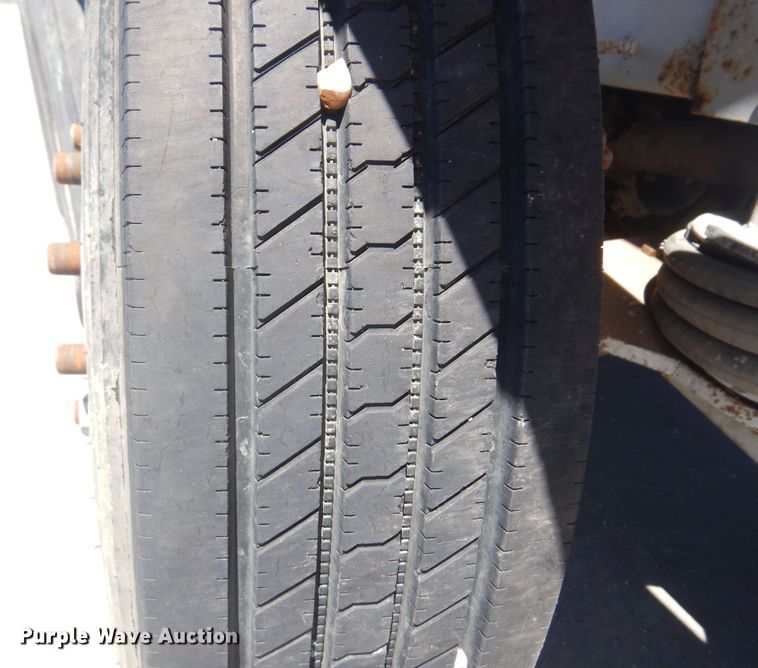 image for item KI9362 1986 Oshkosh  ready mix truck