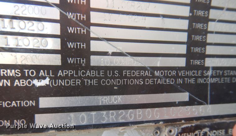 image for item KI9362 1986 Oshkosh  ready mix truck