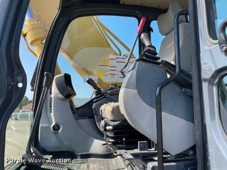 image for item KJ9730 2010 Kobelco SK260-8  excavator