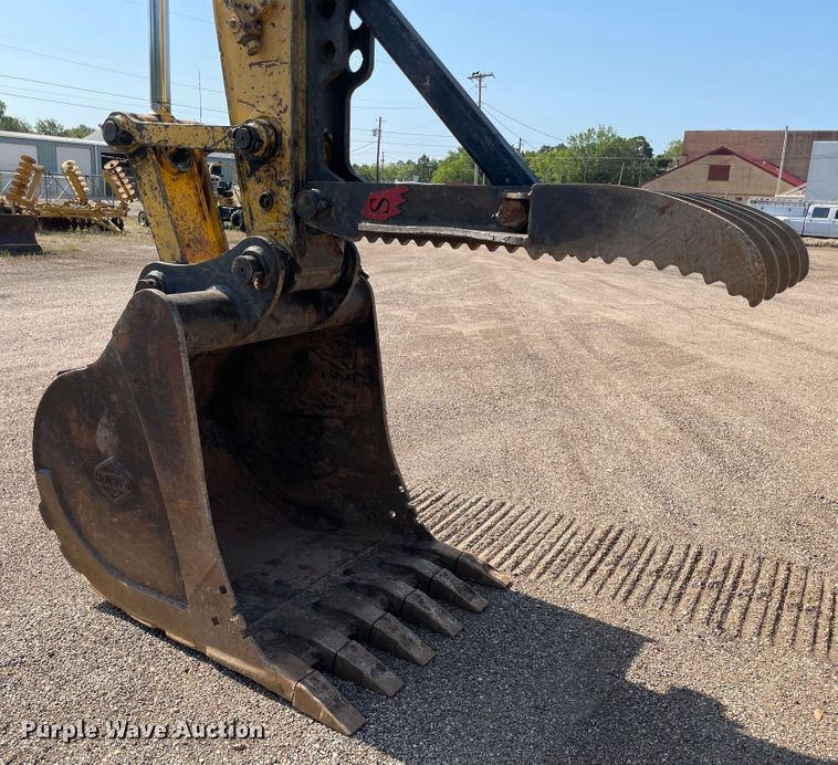 image for item KJ9730 2010 Kobelco SK260-8  excavator