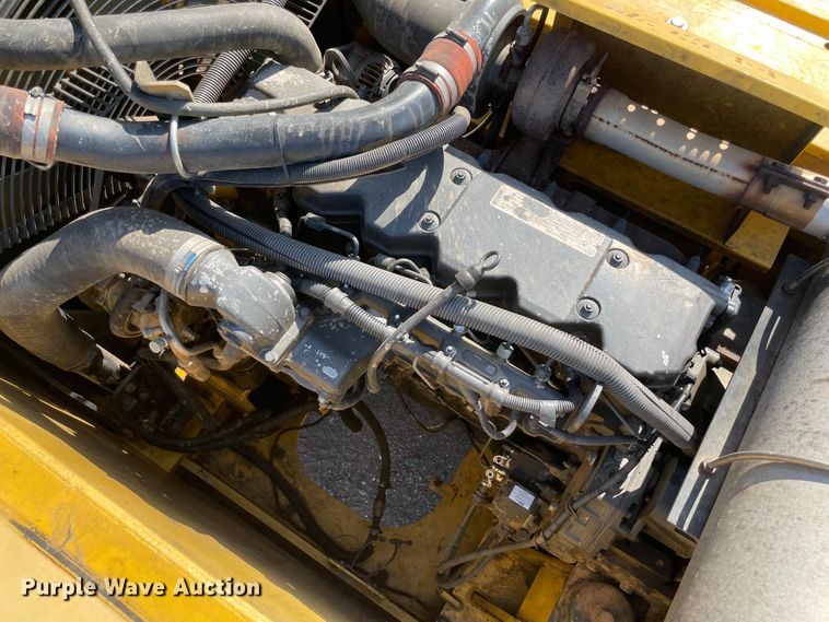 image for item KJ9730 2010 Kobelco SK260-8  excavator