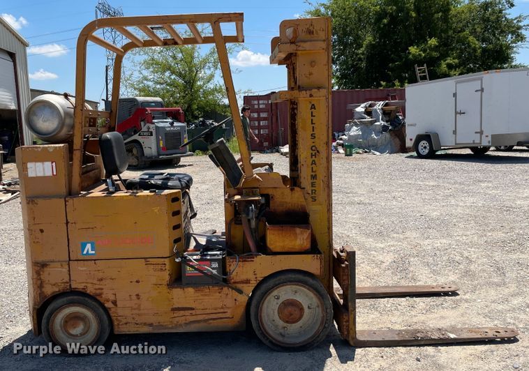 image for item KJ9752 Allis-Chalmers ACC600PS  forklift