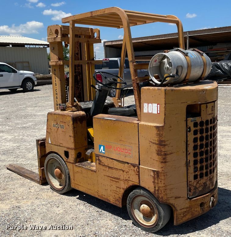 image for item KJ9752 Allis-Chalmers ACC600PS  forklift