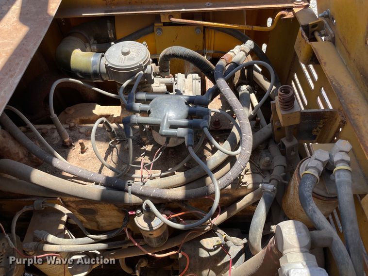 image for item KJ9752 Allis-Chalmers ACC600PS  forklift