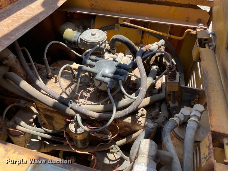 image for item KJ9752 Allis-Chalmers ACC600PS  forklift