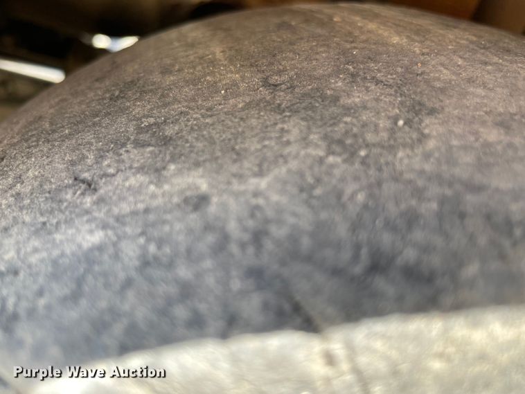 image for item KJ9752 Allis-Chalmers ACC600PS  forklift