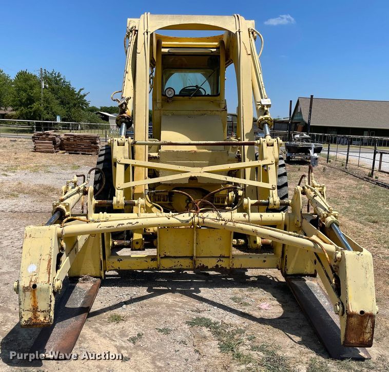 image for item KJ9753 Pettibone 154-B  material handler