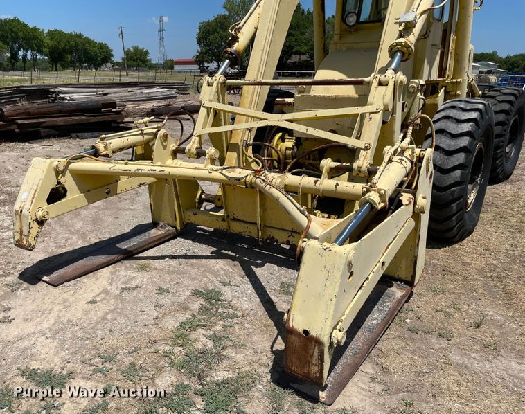 image for item KJ9753 Pettibone 154-B  material handler