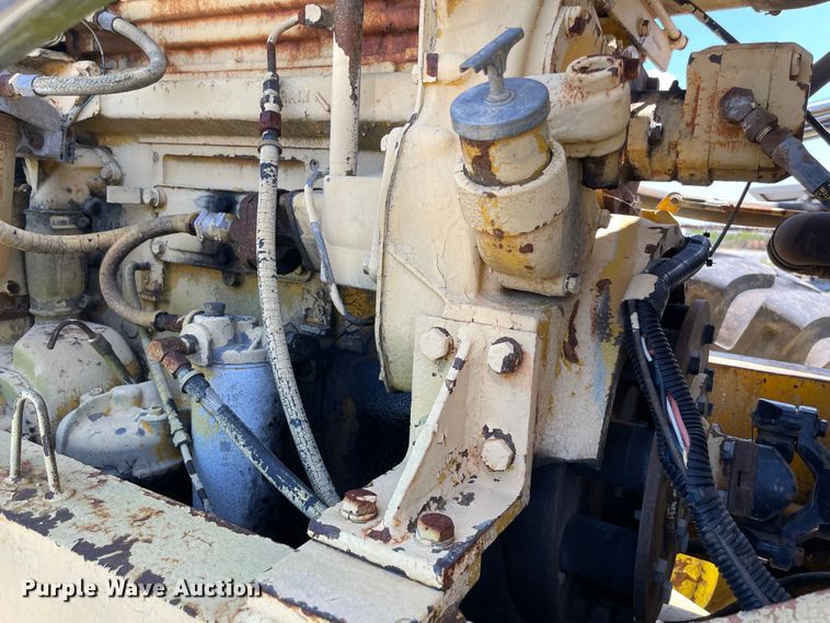 image for item KJ9753 Pettibone 154-B  material handler