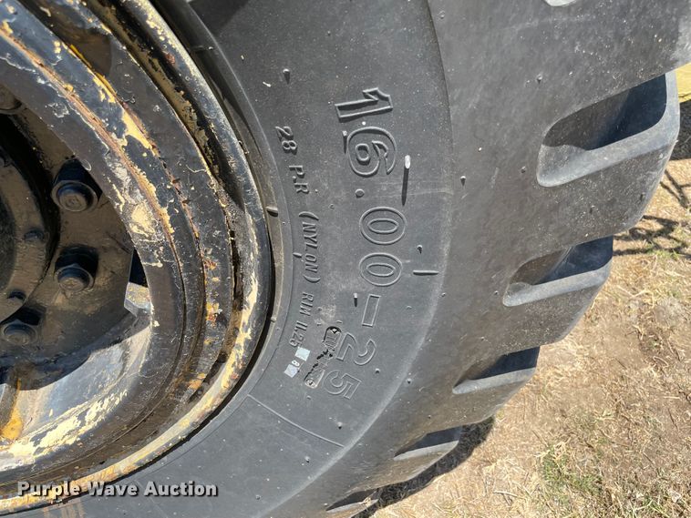 image for item KJ9753 Pettibone 154-B  material handler