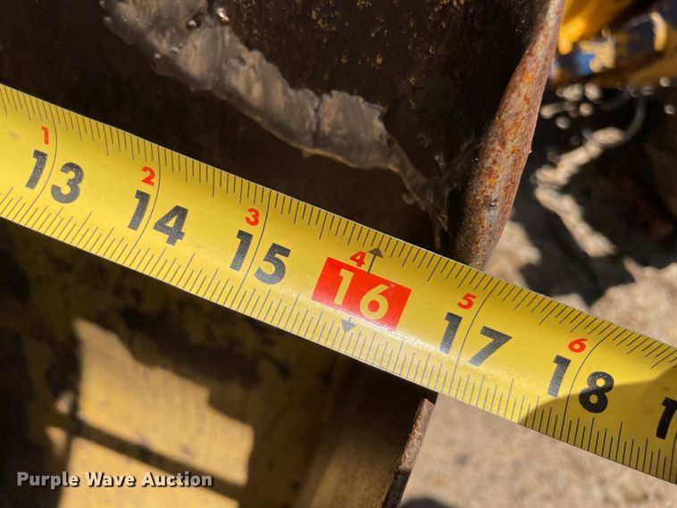 image for item KJ9782 Ford 4000  backhoe