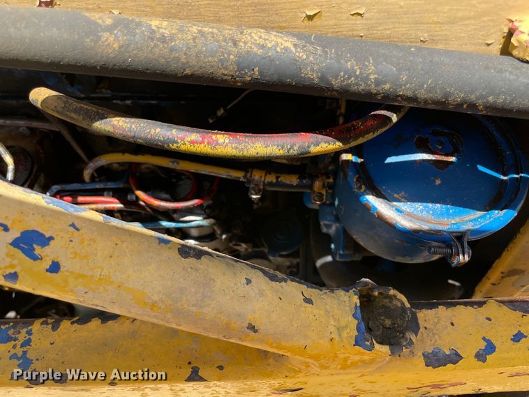 image for item KJ9782 Ford 4000  backhoe