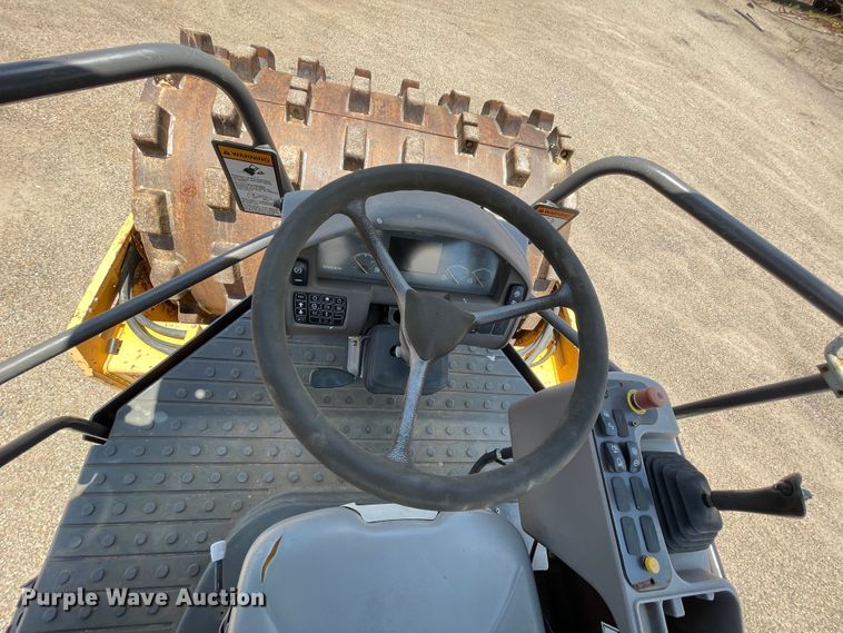 image for item KJ9791 Volvo SD115  single drum vibratory roller