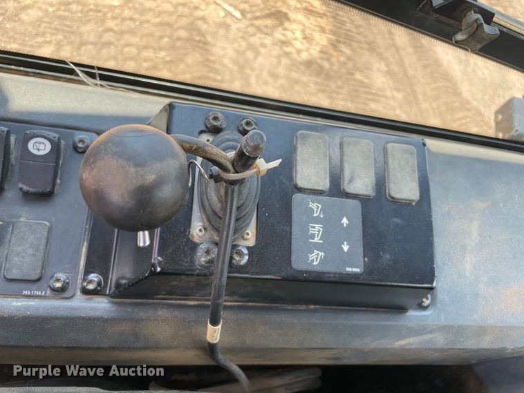 image for item KJ9792 2013 Caterpillar D6K  dozer