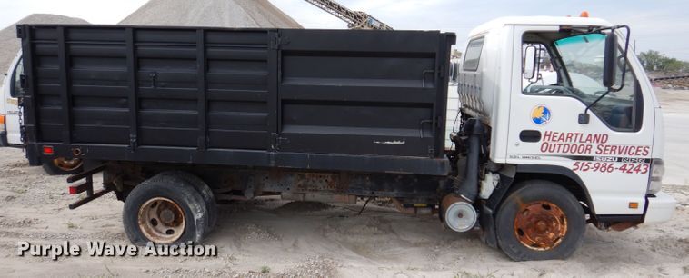 image for item KN9813 2006 Isuzu NPR  dump truck