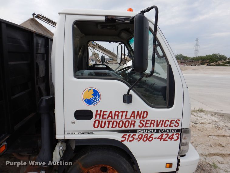 image for item KN9813 2006 Isuzu NPR  dump truck