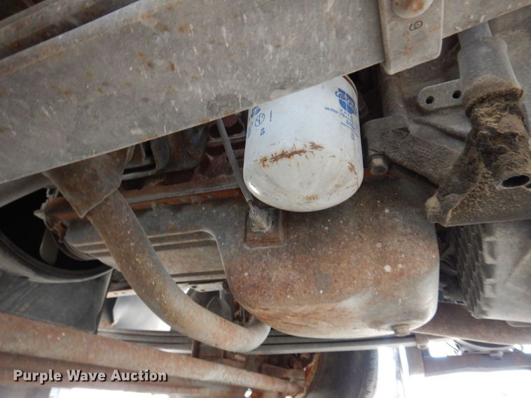 image for item KN9813 2006 Isuzu NPR  dump truck