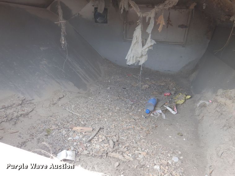 image for item KN9814 2016 Isuzu NPR  street sweeper truck