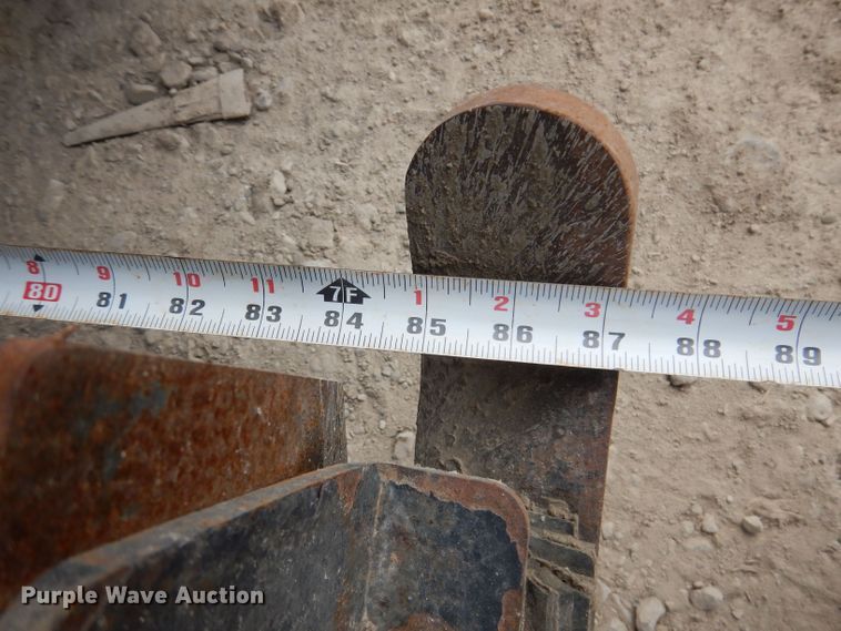 image for item KN9814 2016 Isuzu NPR  street sweeper truck