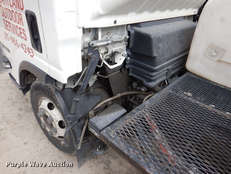 image for item KN9814 2016 Isuzu NPR  street sweeper truck