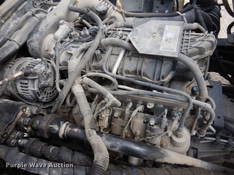 image for item KN9814 2016 Isuzu NPR  street sweeper truck