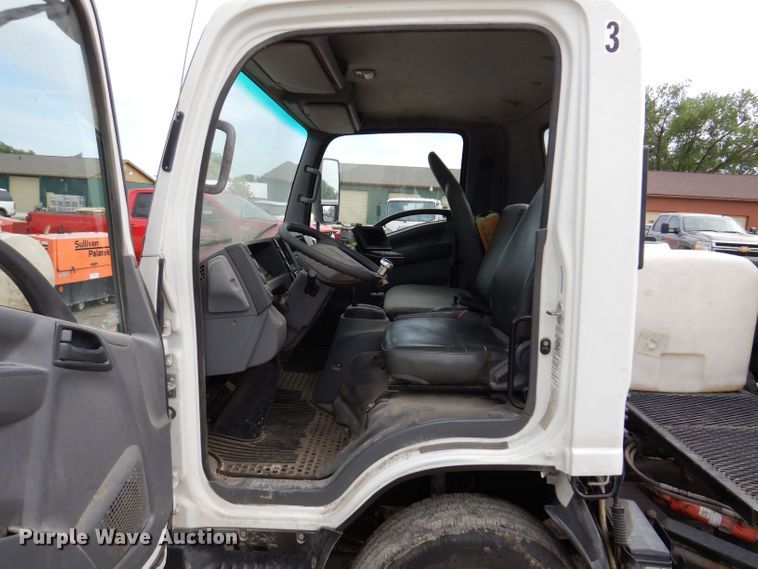 image for item KN9814 2016 Isuzu NPR  street sweeper truck