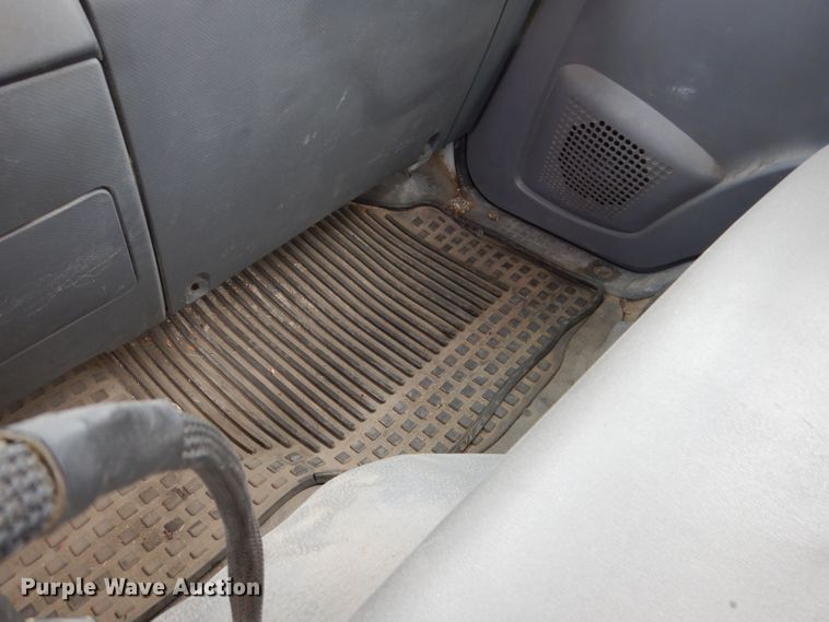 image for item KN9814 2016 Isuzu NPR  street sweeper truck