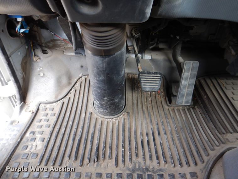 image for item KN9814 2016 Isuzu NPR  street sweeper truck