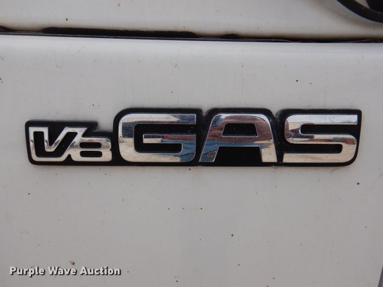 image for item KN9814 2016 Isuzu NPR  street sweeper truck