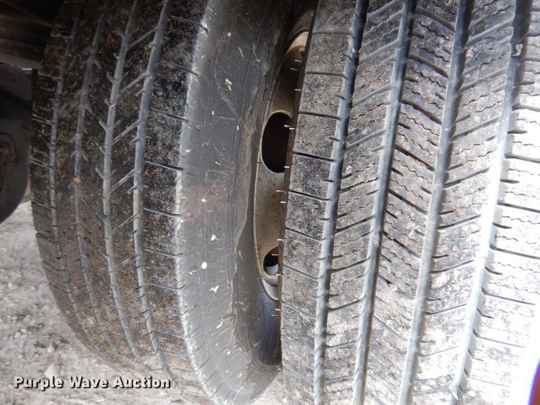 image for item KN9814 2016 Isuzu NPR  street sweeper truck