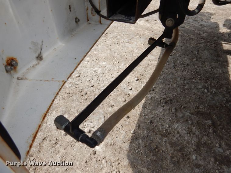 image for item KN9815 2016 Isuzu NPR  street sweeper truck