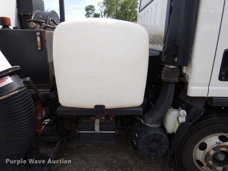 image for item KN9815 2016 Isuzu NPR  street sweeper truck